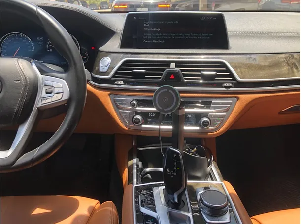 Car image 17