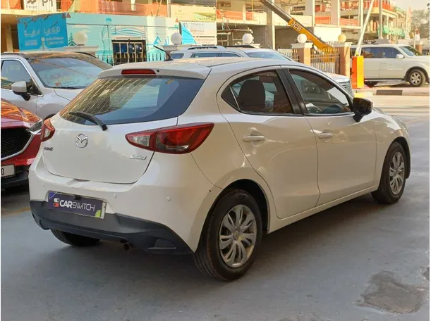 Car image 7