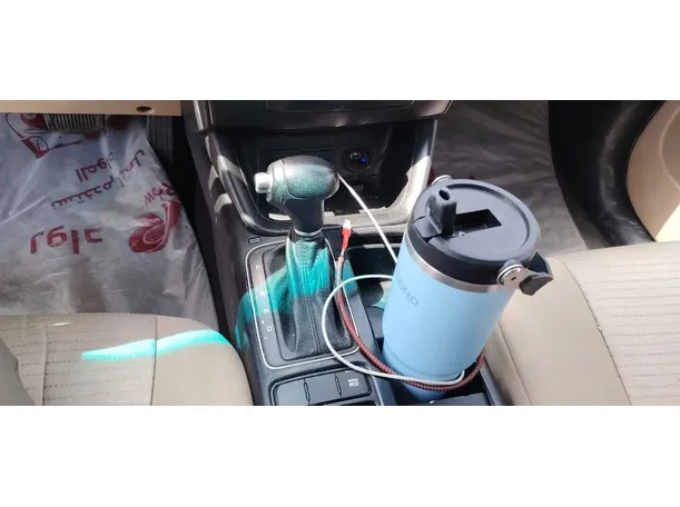 Car image 13