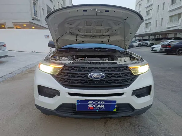 Car image 33