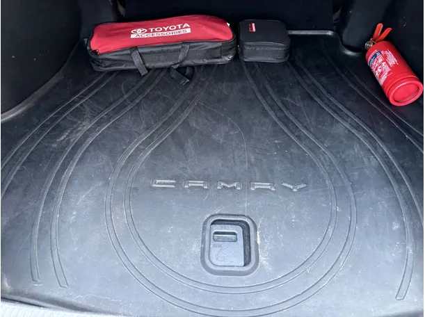 Car image 31