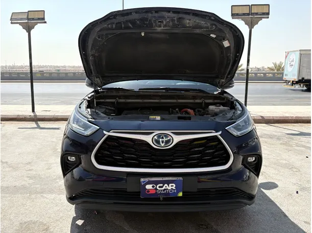 Car image 29