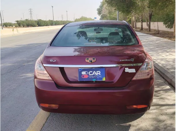 Car image 5