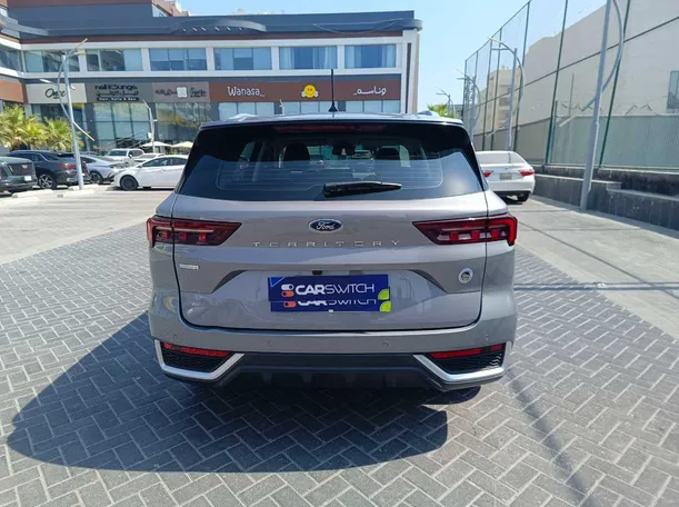 Car image 6