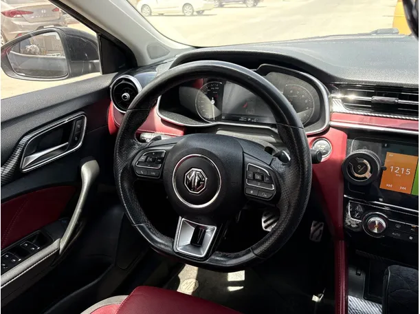 Car image 22
