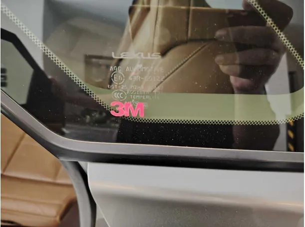 Car image 37