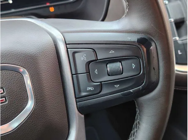 Car image 33