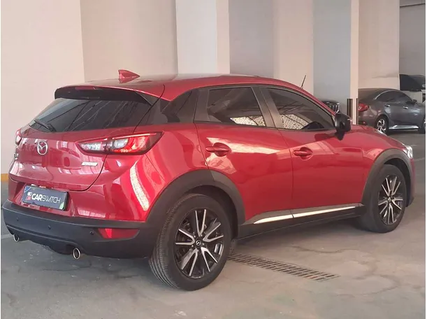Car image 5