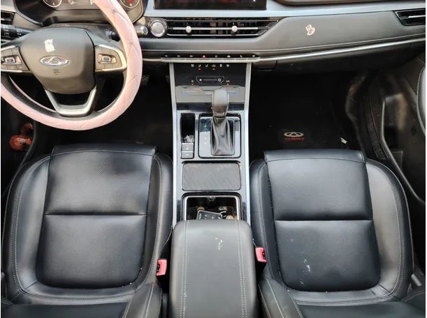 Car image 20