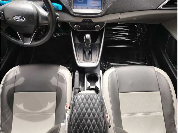 Car image 21