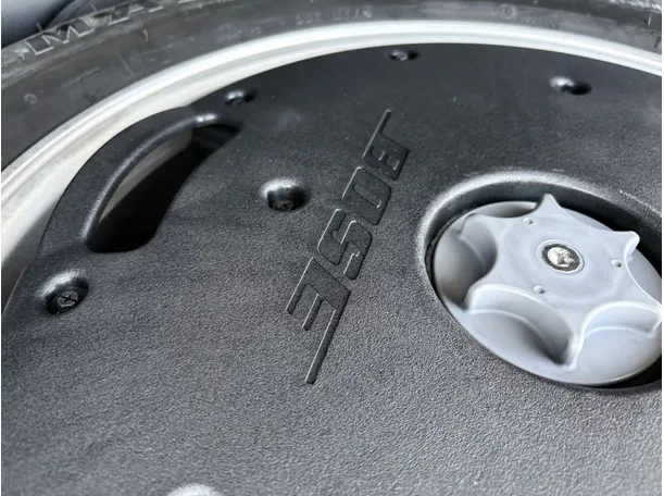 Car image 29