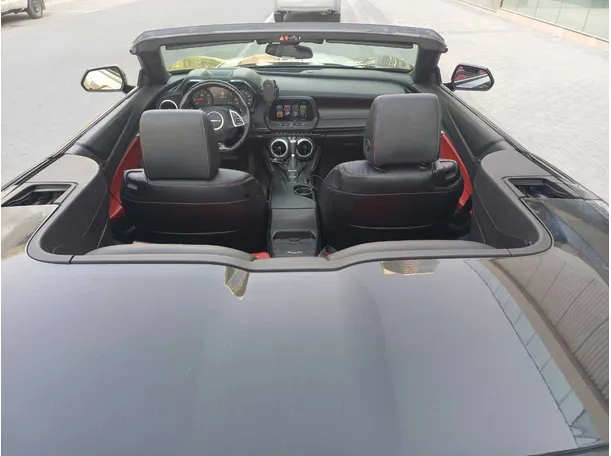 Car image 25