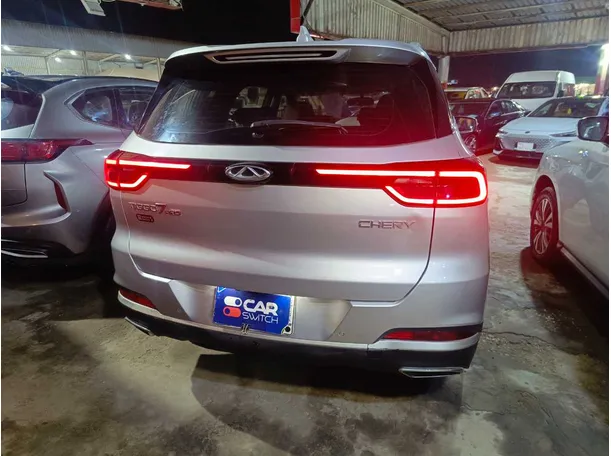 Car image 5