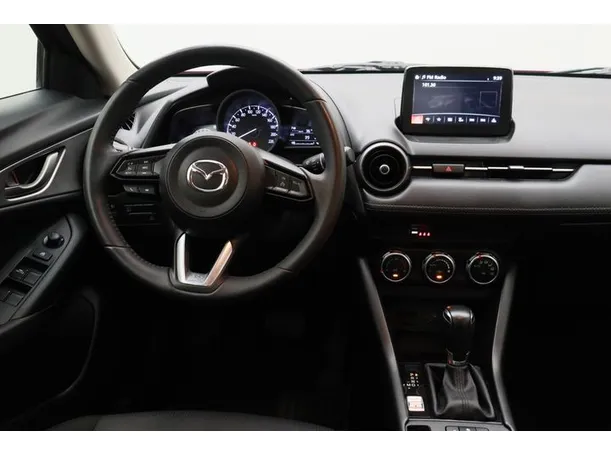 Car image 15