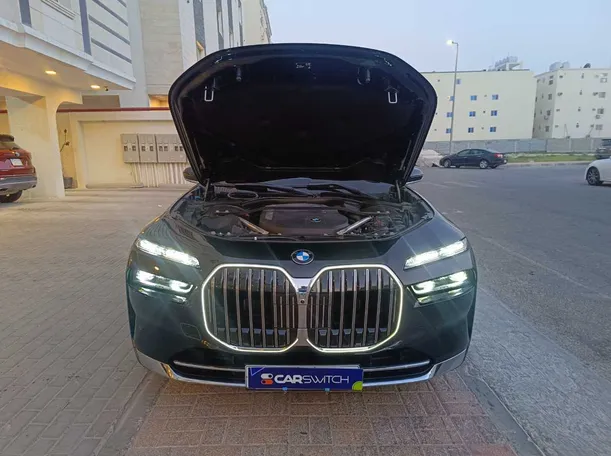 Car image 37