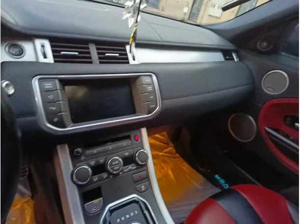 Car image 23