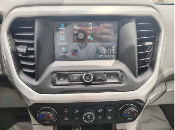 Car image 22
