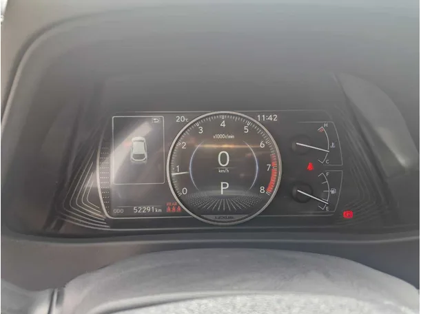 Car image 19