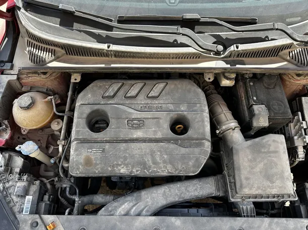 Car image 26