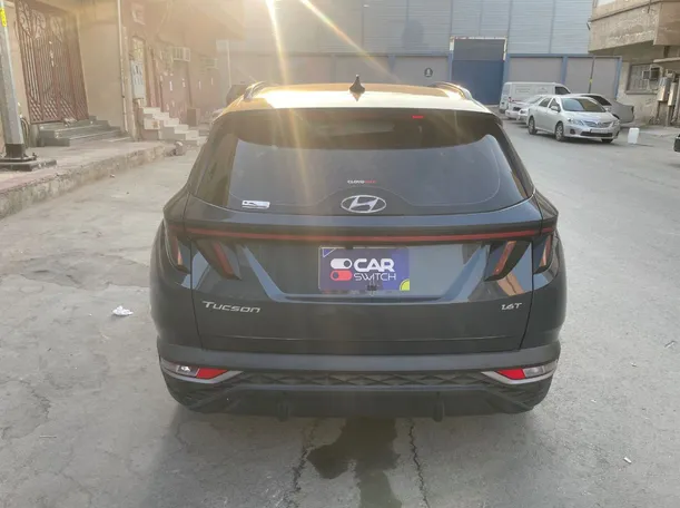 Car image 6