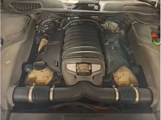 Car image 20