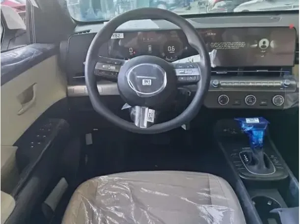 Car image 7
