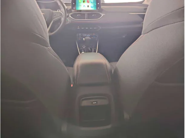 Car image 29