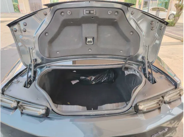 Car image 22
