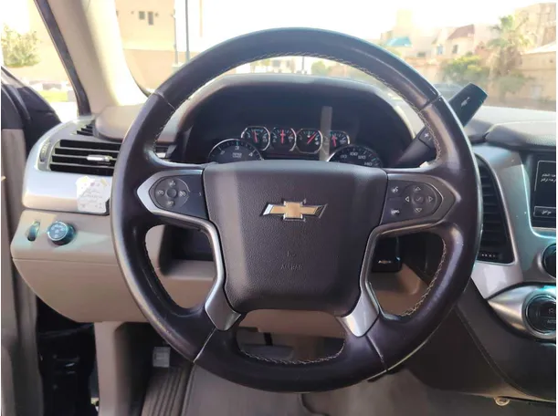 Car image 23