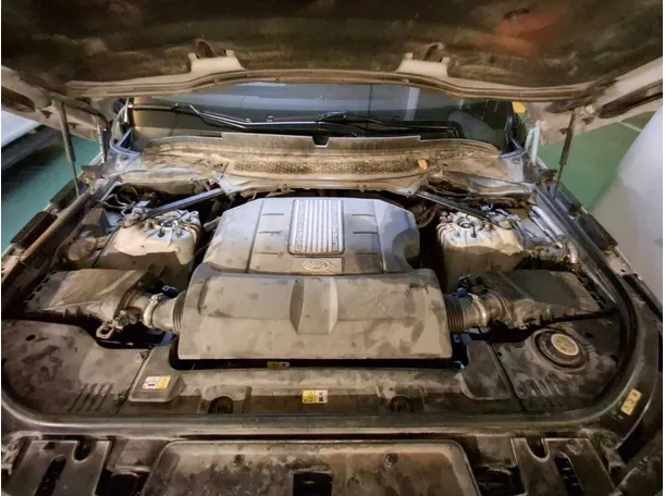 Car image 36