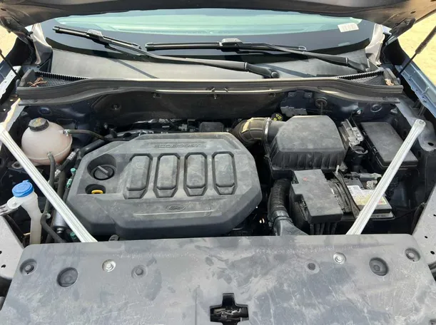 Car image 26