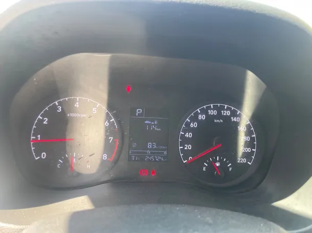 Car image 20