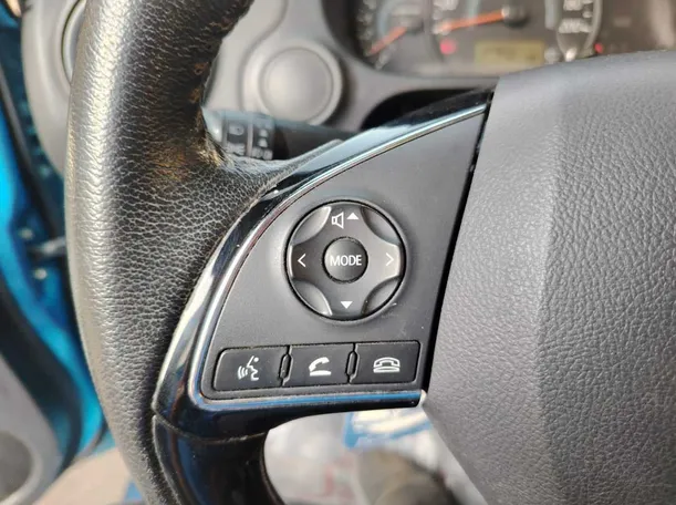 Car image 34