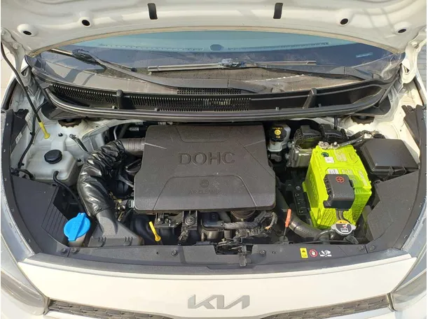 Car image 23