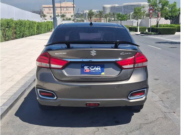 Car image 6
