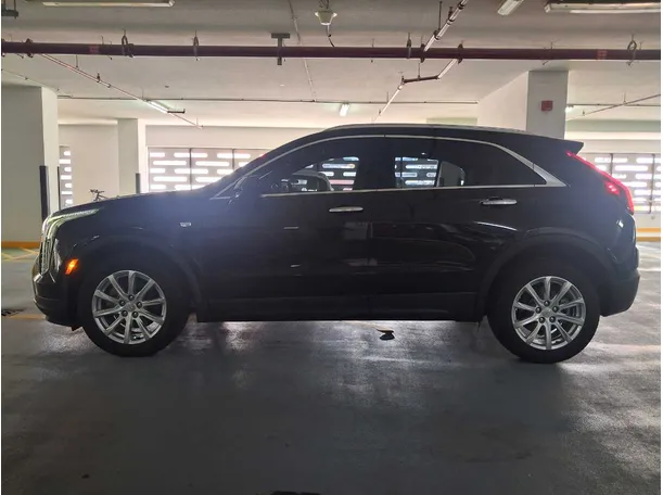 Car image 8