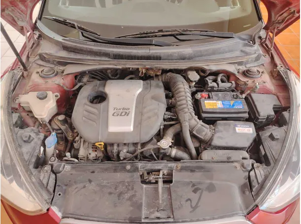 Car image 25