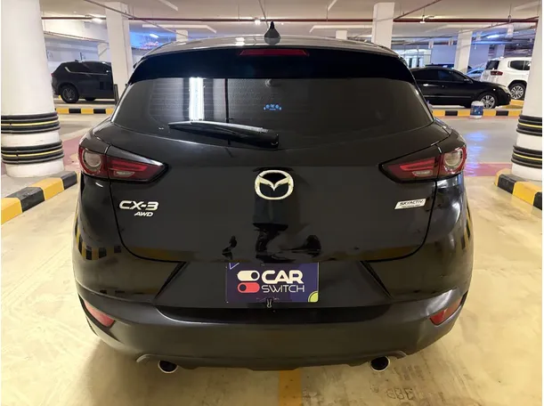 Car image 6