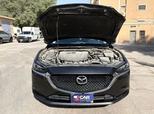 Car image 27