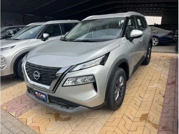 2024 نيسان اكس تريل في الرياض