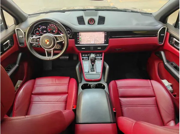 Car image 20