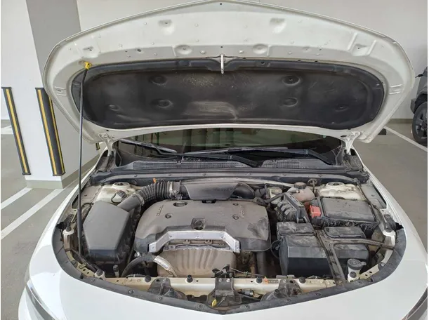 Car image 23