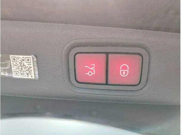 Car image 45