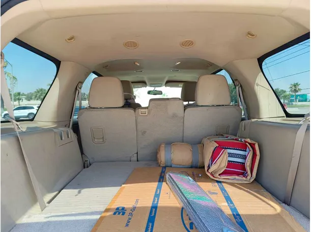 Car image 27