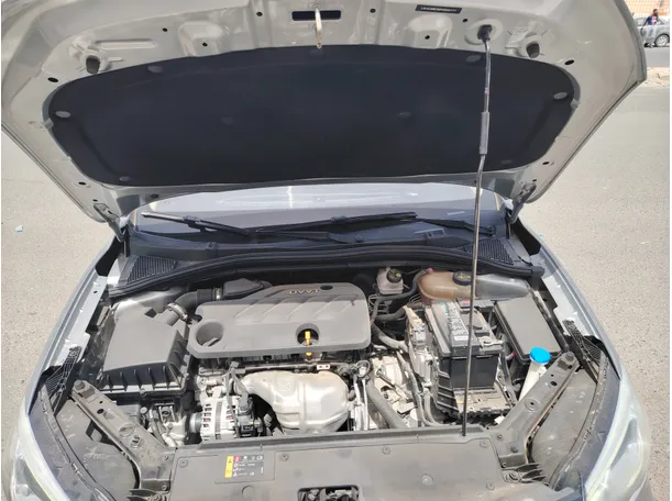 Car image 28