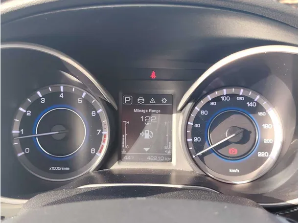 Car image 23