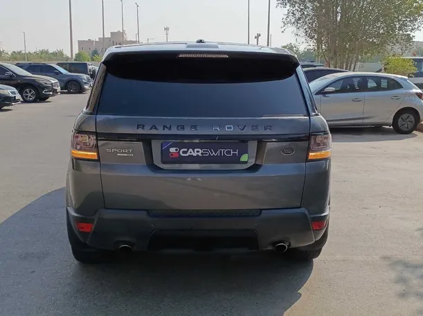 Car image 6