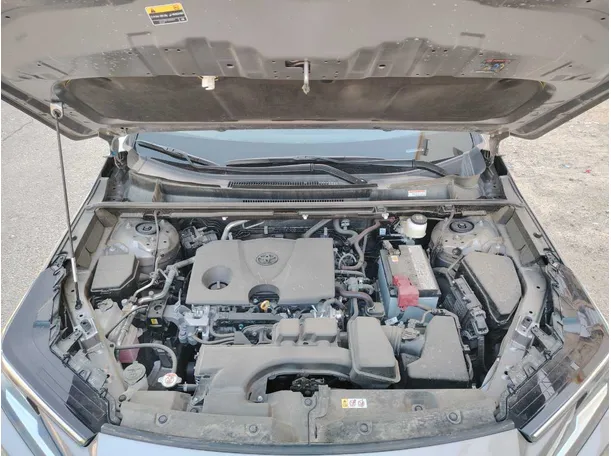 Car image 38