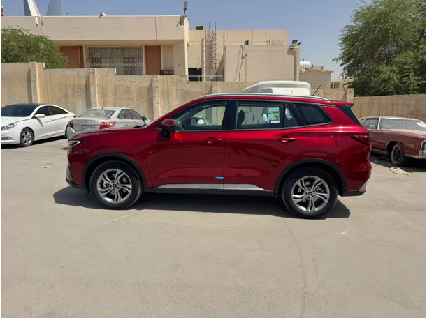 Car image 8