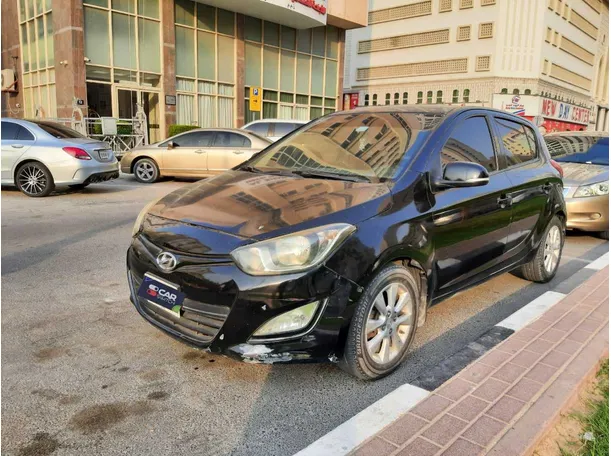 2013 Hyundai i20 in Sharjah